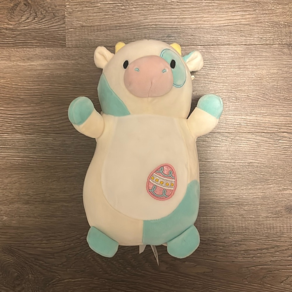 9.5 inch belana cow hugmee squishmallow